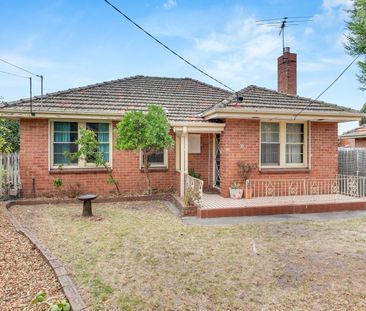 8 Rose Court, Reservoir VIC 3073 - Photo 1