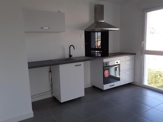 Location Appartement 3 pièces 64m² ST VINCENT DE TYROSSE 40230 - Photo 1