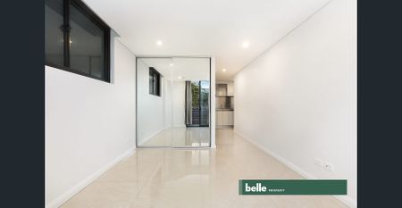 Self contained studio walk to both Strathfield and Homebush - Photo 3