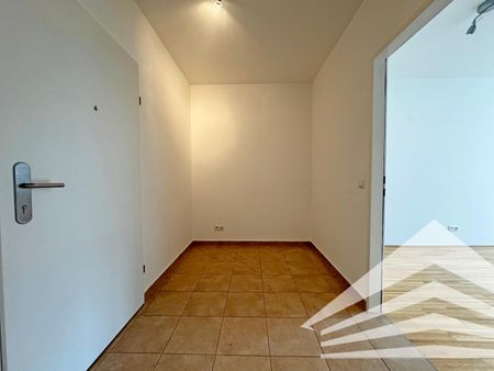 Ideal aufgeteilte 2 Zimmerwohnung mit Küche - Nähe Landstraße - Photo 5