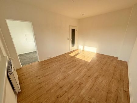 Alle Jahre wieder… Single-Wohnung gesucht? Schlüssel liegt bereit! - Photo 2