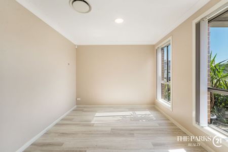 Spacious Family Home - Photo 2