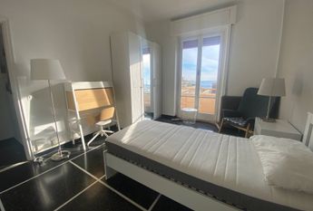 Appartamento in affitto - Castelletto (Genova)