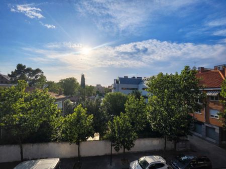 EXCLUSIVA VIVIENDA EN ALQUILER | POZUELO ESTACIÓN - Photo 3