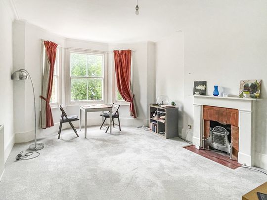 Vanbrugh Park, Blackheath, SE3, London - Photo 1