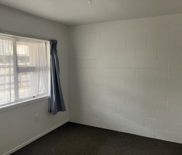 1/148 Firth Street, Hamilton East — - Photo 1