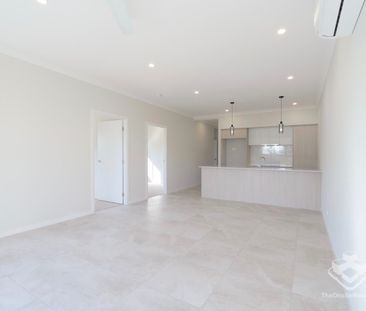 Brand New Modern 4 Bedder + MPR Family Home - Photo 1