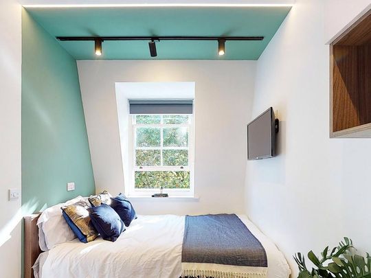 Studio to rent - Photo 1