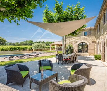 Luberon - Belle maison en pierres avec piscine - Photo 4