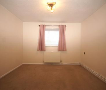 89 Heathmead, Heath, Cardiff CF14 3PL - Photo 2