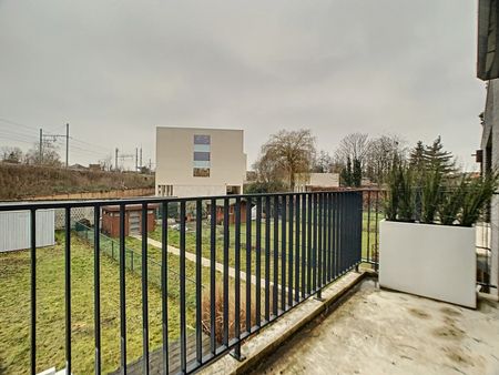 Energiezuinig 2-slaapkamerapp met parking en berging - Photo 4