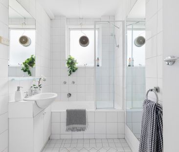 3/487 St Kilda Street Street, Elwood VIC 3184 - Apartment For Rent ... - Photo 6