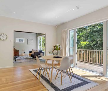 4 Bedrooms - Photo 1