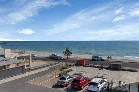 21/33 North Esplanade, Glenelg North SA 5045 - House For Rent | Domain - Photo 4