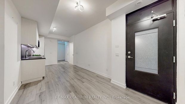 For Lease - 260 Finch Ave E Avenue Unit# TH 1, Toronto, Ontario - Photo 1