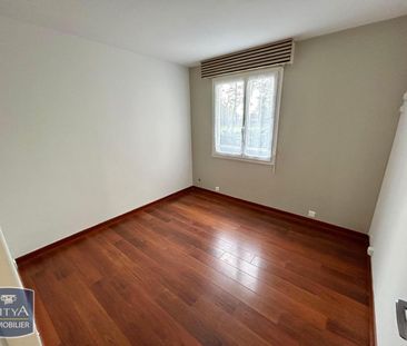 Location Appartement 4 pièces 77m² TRAPPES 78190 - Photo 3