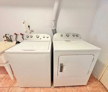 21 Viewcrest Circle #Bsmt - Photo 4