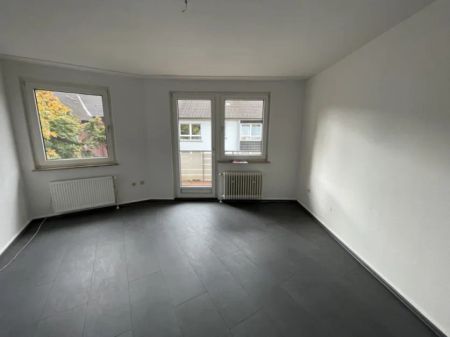 Helle und geräumige 2-Zimmer-Wohnung mit Balkon - Photo 5