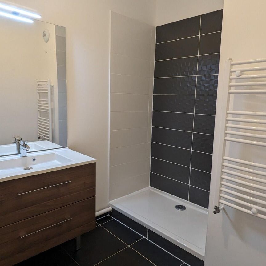 location Appartement T1 DE 40.54m² À CLAMART - Photo 1