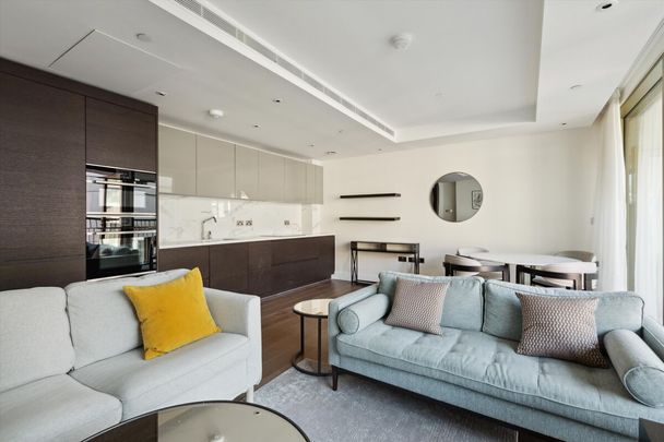 A modern two bedroom apartment with private balcony in Kensington, W14. - Photo 1