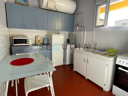 Location Appartement 2 pièces 38m² ANTIBES 06600 - Photo 5