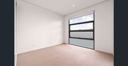 Partially furnished Luxury Apartment with air con, Floorboards - Photo 2