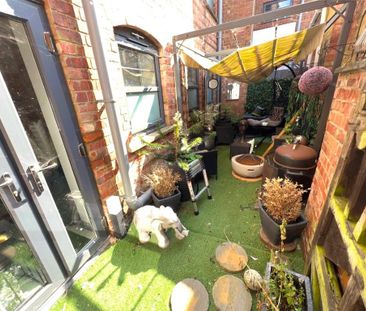 2 bedroom flat to rent - Photo 4