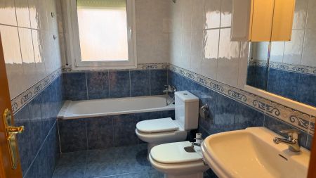 Casa adosada de alquiler en Carrer Belgrad, Els Ametllers - Foto 3