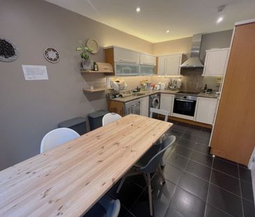 House to rent in Dublin, Myrtle Square - Photo 3