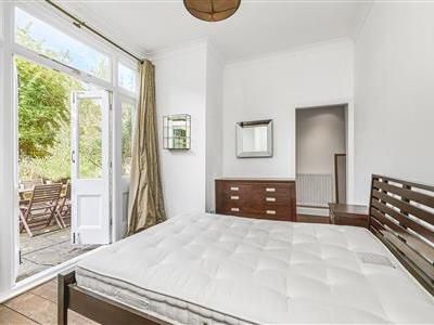 Cavendish Road, SW12 - Photo 1