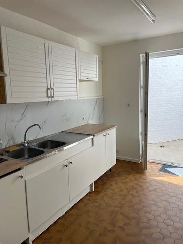 Location Appartement 2 pièces 38m² DOUAI 59500 - Photo 2