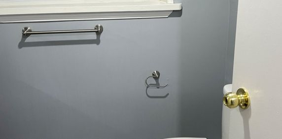 For Lease - 501 Lancelot Crescent Unit# Lower, Oshawa, Ontario - Photo 2