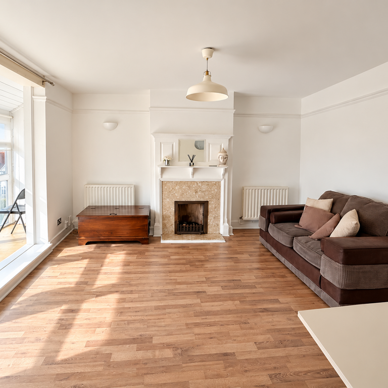 2 bedroom flat to rent - Photo 1