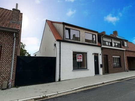 WONING MET 2 SLAAPKAMERS, TUIN EN GARAGE IN DIKKEBUS - Foto 4