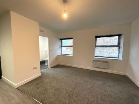 1 bedroom flat to rent - Photo 2