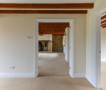 4 bedroom barn to rent - Photo 1