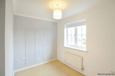 4 bedroom property to rent in Chichester - Photo 2