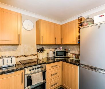 Hamble Court, Crombie Close - Photo 1