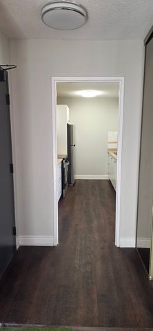 For Lease - 2929 Aquitaine Avenue Unit# 812, Mississauga, Ontario - Photo 4