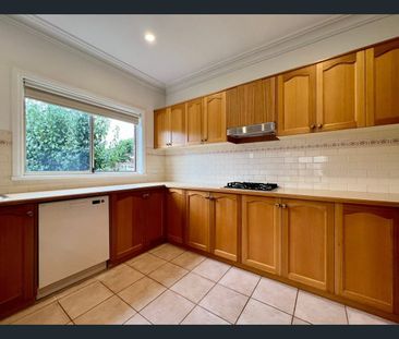 TWO BEDROOM TOWNHOUSE - Photo 6