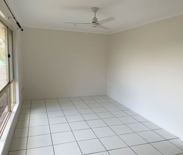 Lovely Family Home - Photo 2