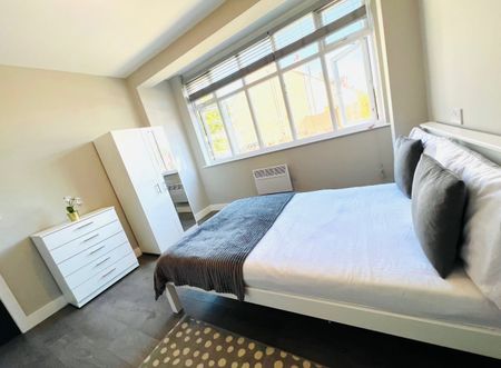 Room in a Shared House, Larbert Road, SW16 - Photo 4