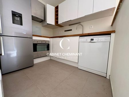 Location Appartement 3 pièces 61m² - Photo 3