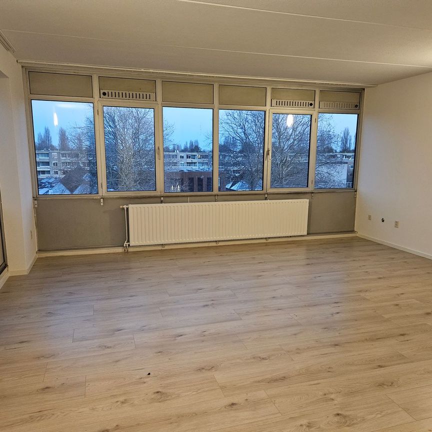 Appartement te huur: Renooiplein 45 1107 EB Amsterdam - Photo 1