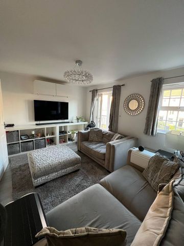 4 bedroom townhouse to rent - Photo 3