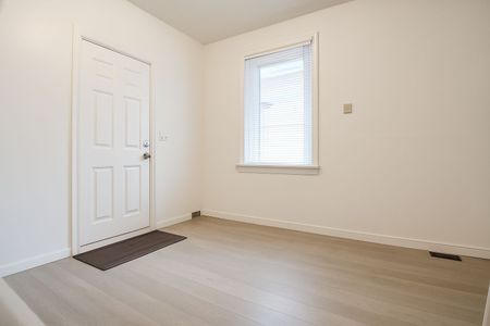 For Lease - 207 Gamble Avenue Unit# Bachelor, Toronto, Ontario - Photo 5