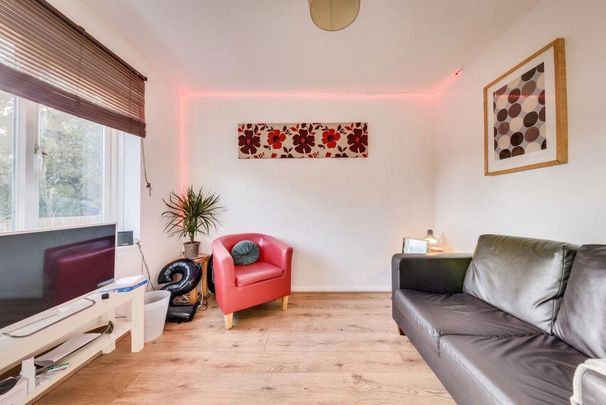 4 bedroom house to rent - Photo 1