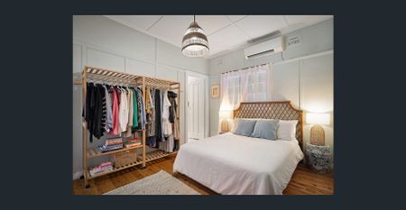 Generous north-facing rear block in a peaceful cul-de-sac - Photo 4