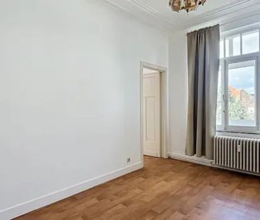 Zeer licht appartement met 2 slaapkamers – 95 m² – Met uitzicht op een park - Foto 6