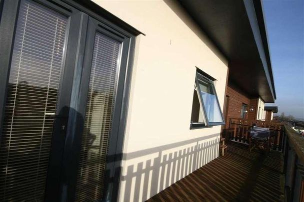 Canalside Apartments, Water Street, Radcliffe, M26 - Photo 1